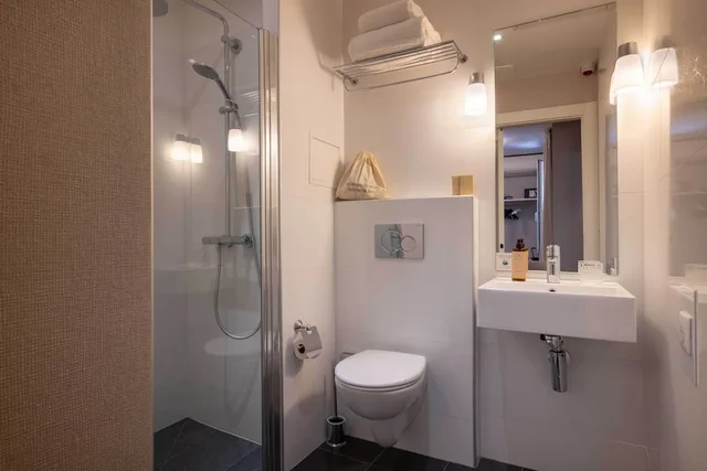 غرفة بزنس بسرير كوين، Hotel Madeleine Haussmann 2/3