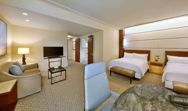 Superior, 2 Queen Beds, Partial Haram View, Kitchenette، فندق كونراد مكة(Conrad Jabal Omar Makkah) 4/10
