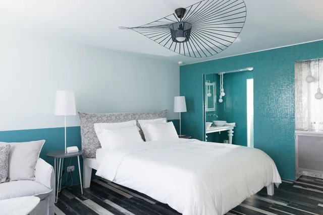 غرفة فاخرة بسرير كينج بإطلالة على البحر بشرفة، Kalimera Kriti Hotel And Village Resort 2/2