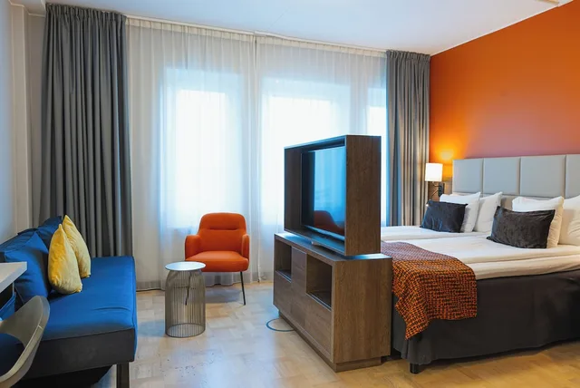 Family, Twin Beds, Bunk Bed, Sofa, Xxl، Quality Hotel Winn Haninge 1/3