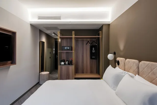 غرفة سوبيريور بسرير كينج، Hotel Tocq 4/9