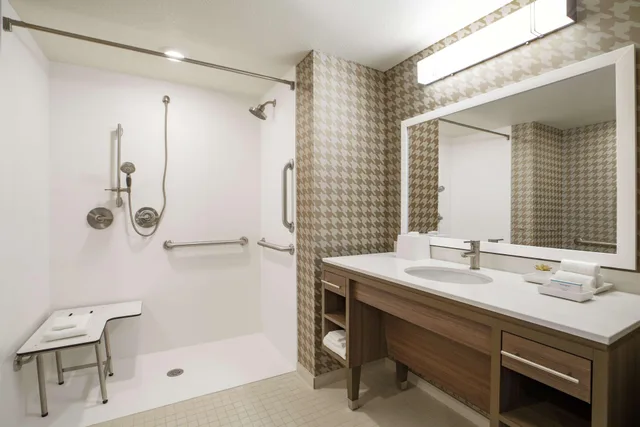 جناح لذوي الإعاقة، Home2 Suites by Hilton Mesa Longbow AZ 1/1