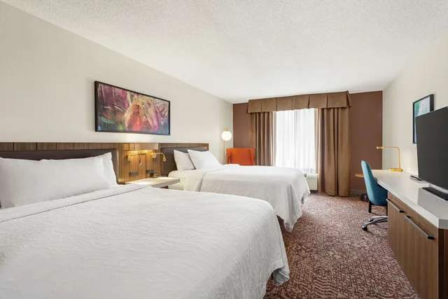 غرفة بريميوم بسريرين كوين، Hilton Garden Inn Allentown Bethlehem Airport 1/5