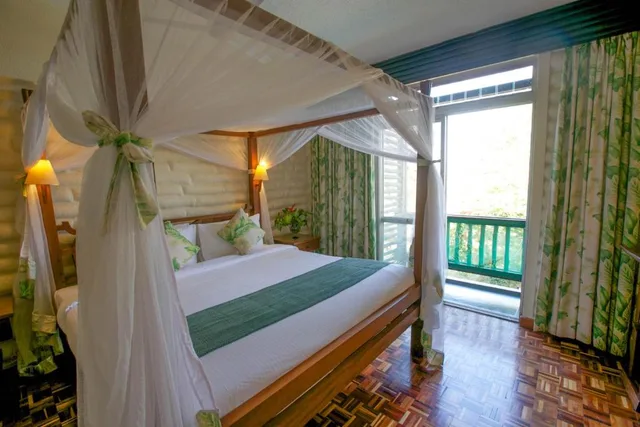 Resort, Suite, Double Bed, Living Area، Taita Hills Safari Resort And Spa 3/4