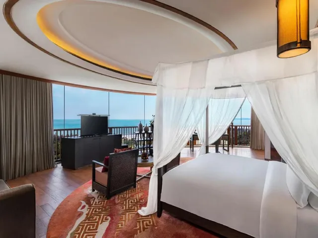 جناح رئاسي بسريرين كينج بمسبح خاص، Intercontinental Haitang Bay Resort 5/9