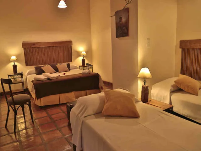 غرفة رباعية بأربعة أسرّة، Hotel el Reposo Del Diablo 1/4
