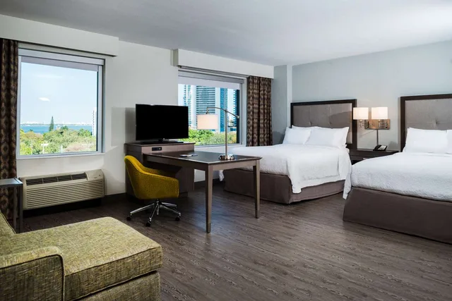 Studio, Suite, 2 Queen Beds, Hampton Inn & Suites Miami Wynwood Design District 1/3