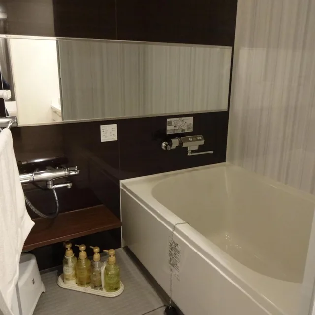غرفة اقتصادية بسرير مزدوج للمدخنين، Amand Hotel 3/8
