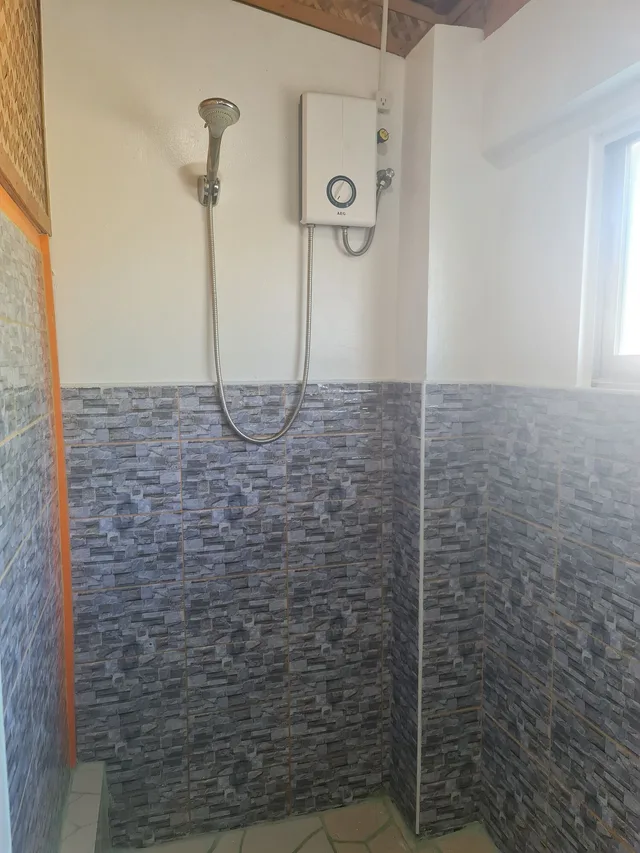 Hideaway, King Bed, Shared Bathroom, Balcony، Lala Panzi Bed And Breakfast 3/3
