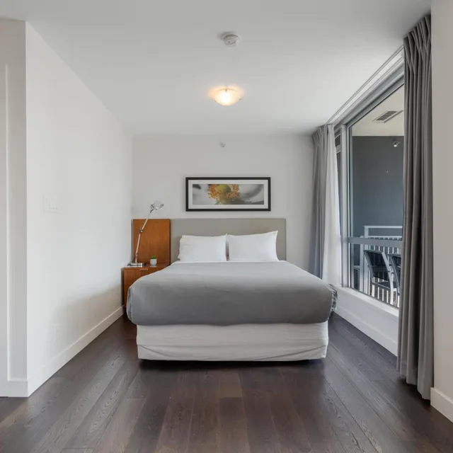 استوديو، Level Yaletown - Seymour 1/6