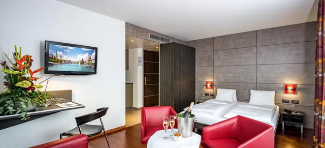 غرفة بسرير كينج، Sternen Oerlikon Hotel 4/8