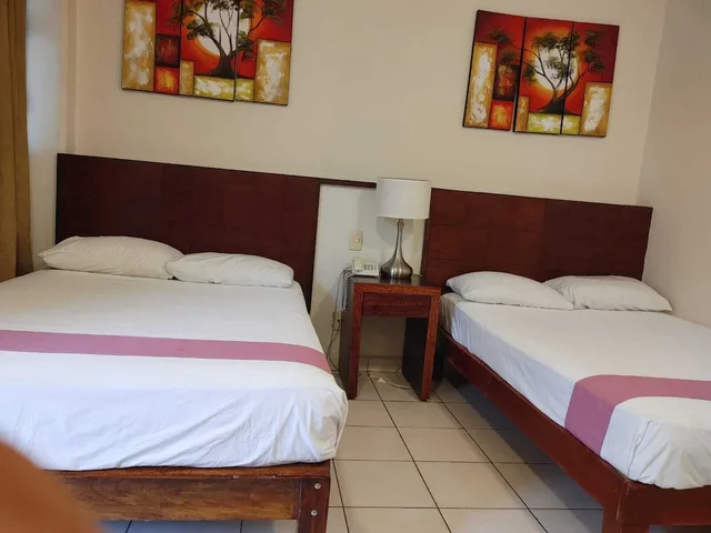 غرفة رباعية، Hotel Savaro 10/10