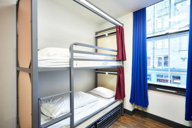 سكن مشترك مختلط بأربعة أسرّة وأسرّة بطابقين بحمام مشترك، St Christopher S Inn Hostels 3/10
