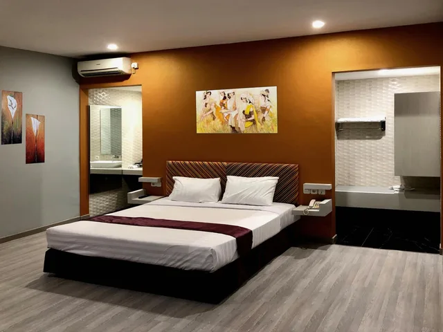غرفة سوبيريور بسرير كينج، Hotel Sinar 1 1/6