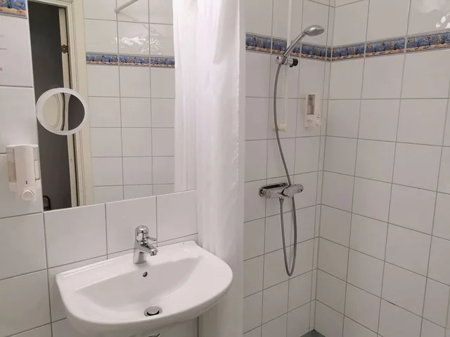 غرفة بسرير مزدوج، Hotel Lorensberg 2/2