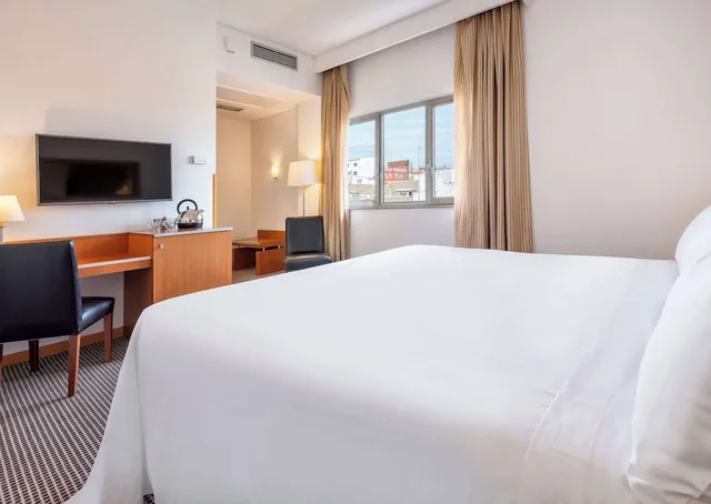 غرفة سوبيريور بسرير كوين، Hotel Zentral Leon 1/1