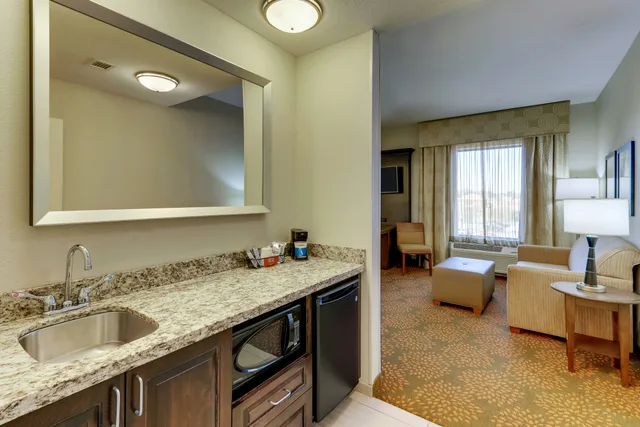 استوديو بسرير كينج لذوي الإعاقة، Hampton Inn & Suites Hartsville 4/7