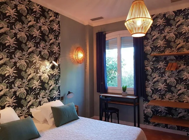 غرفة بسرير مزدوج، Hôtel Les Lauriers 3/5