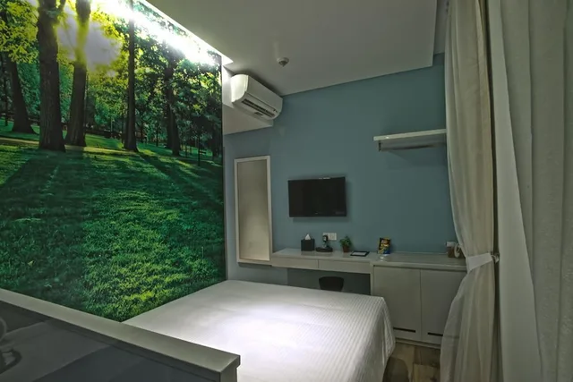 Silver, Deluxe, Queen Bed، J8 Hotel 3/4