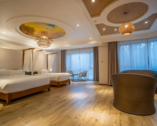 جناح جونيور بسرير كوين وسرير مزدوج، H Resort Bohol – The Coral Cliff by SMS Hospitality 2/2