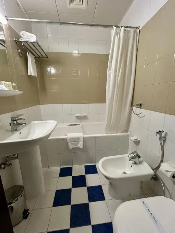 غرفة سوبيريور بسرير كينج، Al Nakheel Hotel Apartments By Mourouj Gloria 4/5
