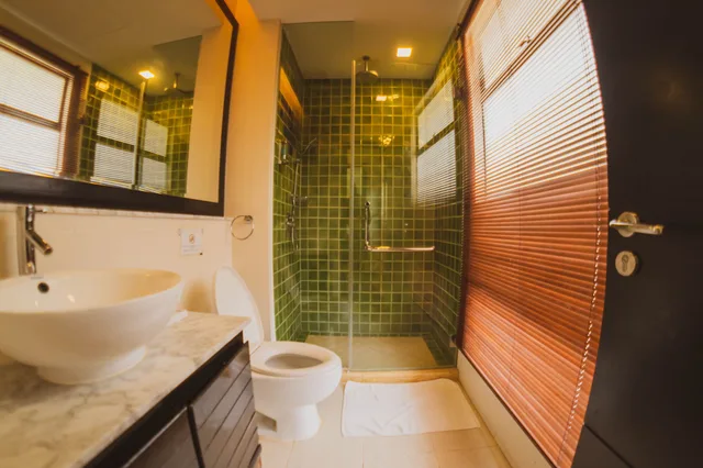2 Bedrooms, Pool, Villa, King and Twin Beds, Sea View، Borneo Beach Villas 5/8