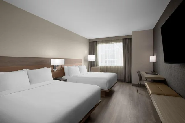 غرفة رباعية لذوي الإعاقة، AC Hotel by Marriott Pittsburgh Southpointe 1/2