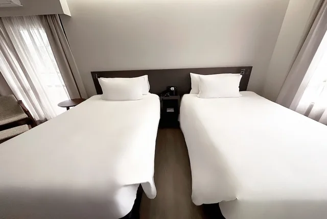 غرفة بريميير بسريرين منفصلين بحوض استحمام، Radisson Hotel Paulista Sao Paulo 2/7