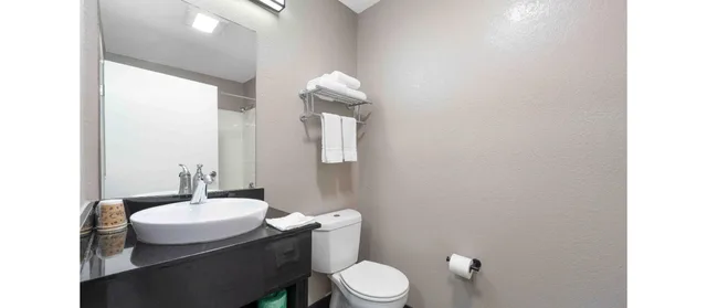غرفة بسرير كوين لغير المدخنين، Studio 6 Extended Stay - Tucker, GA - Atlanta Northlake 3/4