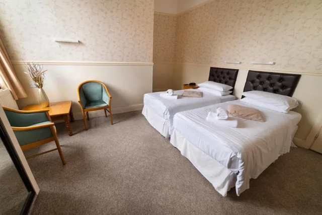 غرفة قياسية بسريرين منفصلين، Devonshire Hotel 3/7