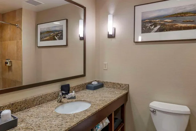 جناح سوبيريور بسريرين كوين، Lift Bridge Lodge Ascend Hotel Collection 2/3