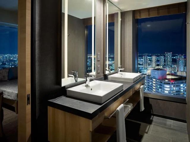 غرفة تنفيذية ركنية بسريرين منفصلين بإطلالة بحوض استحمام، Mitsui Garden Hotel Toyosu Premier 7/10