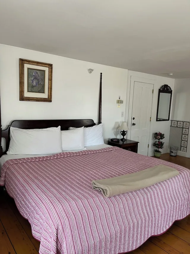غرفة قياسية بسرير كينج، Old Orchard Beach Inn 6/10
