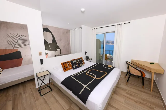 Panorama, Triple, Sea View, Balcony، Le Saint Erasme 4/10