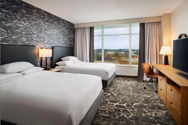Wellness, Premium, 2 Queen Beds, Accessible، Embassy Suites by Hilton Hampton Convention Center 1/2