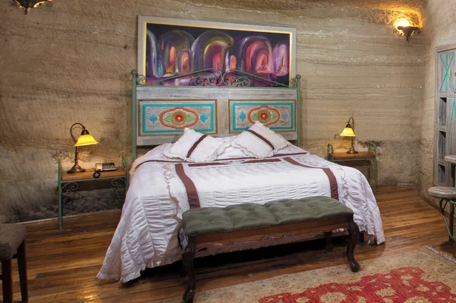 Cave, Junior Suite, Queen Bed، Terra Cave Hotel 4/10