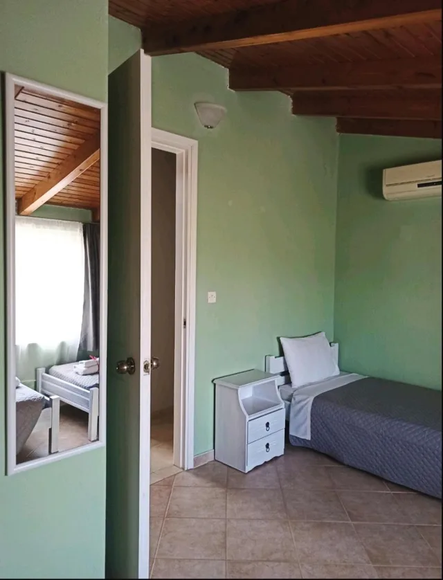 maisonette، Demis Apartments 2/6