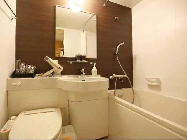 Room, 2 Double Beds, Dormy Inn Premium Wakayama 3/5