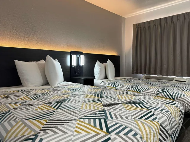 غرفة رباعية، Motel6 Bradenton, FL 2/10