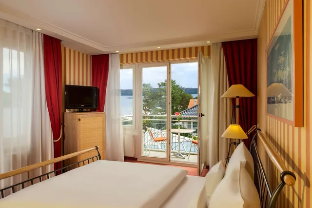 Standard, Double Bed, Dorint Strandhotel Binz Rugen 4/10