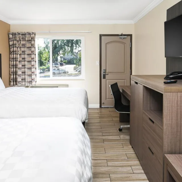 غرفة بسريرين كوين، Sea Rock Inn - Long Beach 3/10