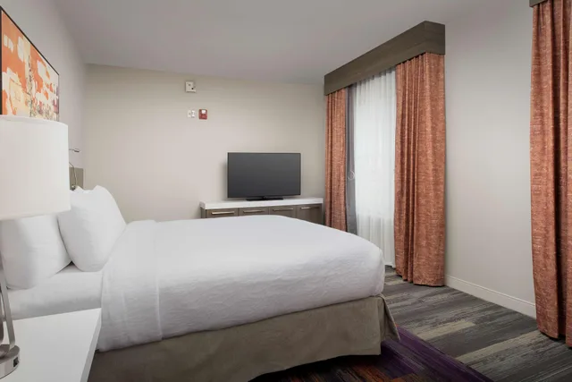 جناح بسرير كينج بغرفة نوم واحدة لذوي الإعاقة، Hilton Garden Inn Columbia Airport 1/3