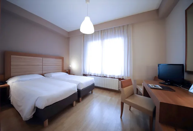 غرفة كومفورت بسريرين منفصلين، Monica Hotel Fiera 1/3