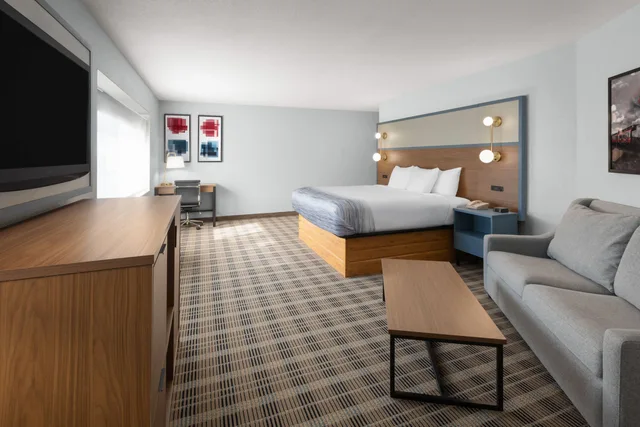 جناح بسرير كينج، Americinn By Wyndham Douglas/Saugatuck 3/5