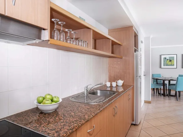 2 Bedrooms, Suite, 2 King Beds, Dual Key, Mantra In The Village 3/3