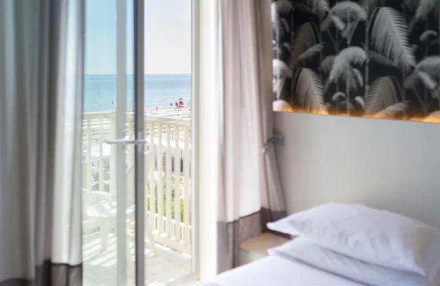 غرفة سوبيريور بسرير مزدوج أو سريرين منفصلين بإطلالة على البحر، Hotel Gemma 2/6
