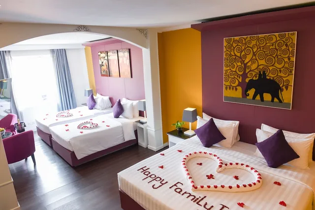 جناح عائلي بسرير كينج وسريرين منفصلين، Memoire Siem Reap Hotel 2/10