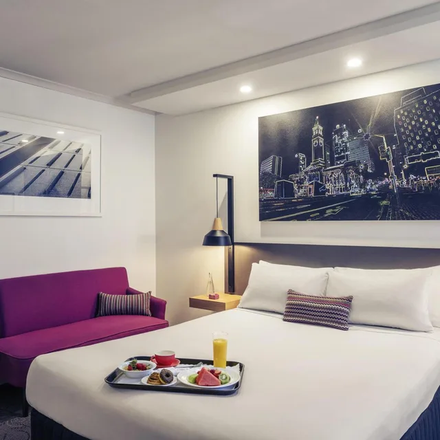 Privilege, King Bed, Queen Bed, Mercure Brisbane King George Square 2/9