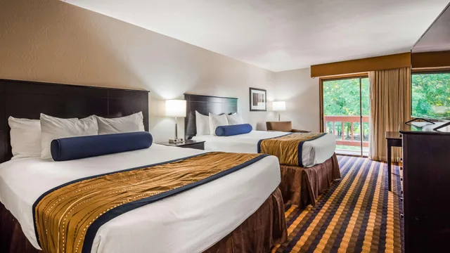 جناح بسريرين كوين، Best Western New Oregon 1/10