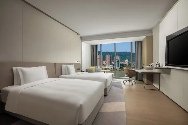 Crowne Plaza Yaan by IHG, Ya'an 5/50